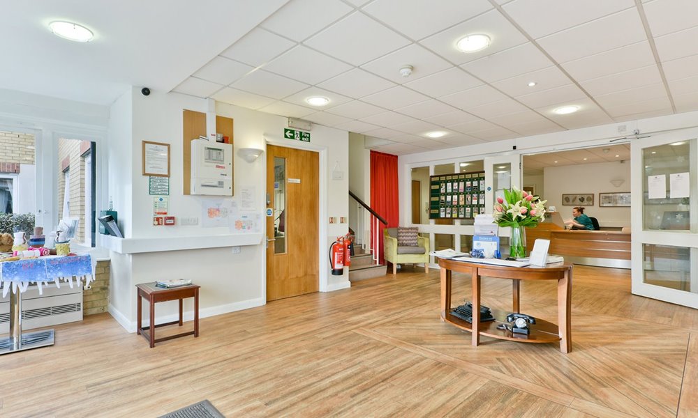 West Molesey - KT8 2NY